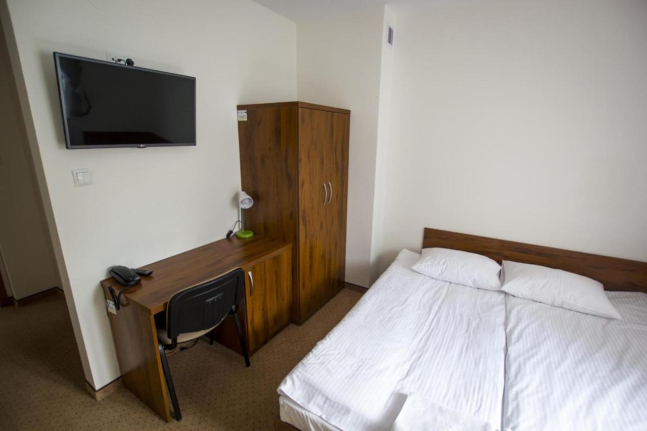 Hotel Chancza Spa & Restauracja Raków Kültér fotó
